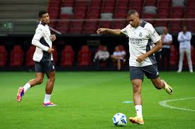 的合力支持 的合力支持